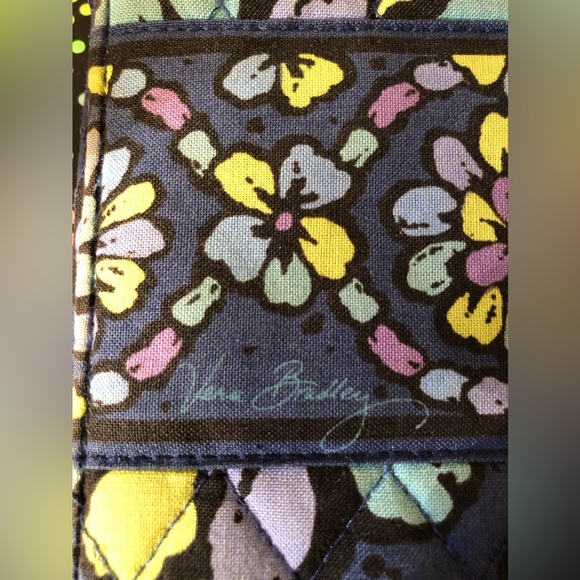 VERA BRADLY wristlet wallet - Picture 13 of 16